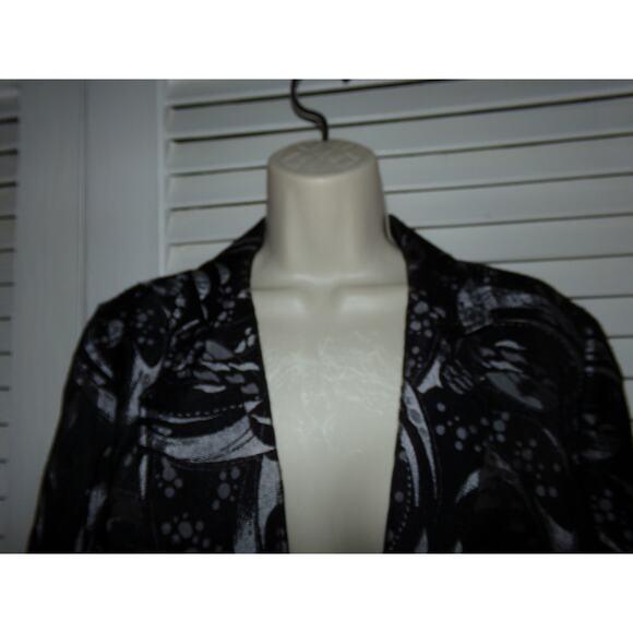 Alberto Makali black and silver jacket size M EUC 3/4 sleeves Classy‎ - Picture 4 of 7